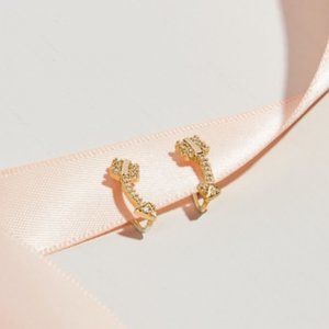Stella & Dot Arrow Climber Studs